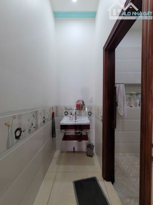 8Tỷ3__239m2__Biệt Thự ngang 11,5m gần Ngã Ba Ông Xã__hẻm 5m, ra chợ Đoàn Thị Kia chỉ 100m - 16