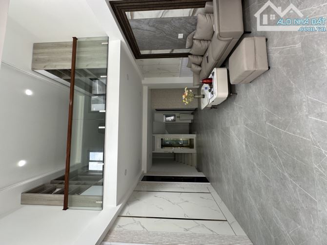 NHÀ GÒ VẤP CÓ THANG MÁY 5 TẦNG CHỈ 7,19 TỶ 45M2 ĐƯỜNG PHAN HUY ÍCH PHƯỜNG 12 CÓ GARA Ô TÔ - 16