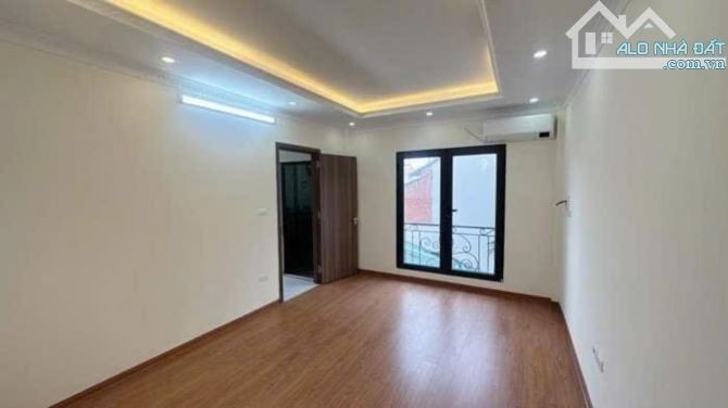 BÁN NHÀ NGỌC THỤY – 5 TẦNG – 2 MẶT THOÁNG – 40m - MT 5M – GIÁ 6.5 TỶ - 2