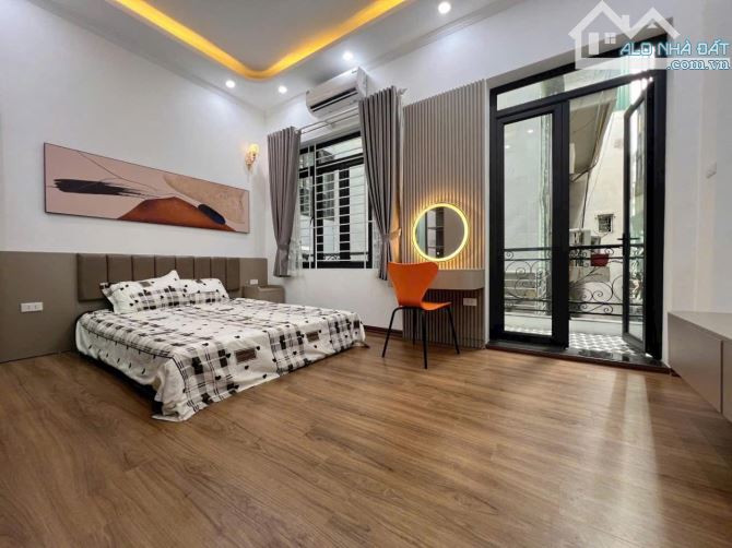 SIÊU PHẨM MẶT PHỐ NGHI TÀM 92M² - PHÂN LÔ VIP - VIEW HỒ TÂY - 2 THOÁNG - KD ĐỈNH - 31 TỶ - 2