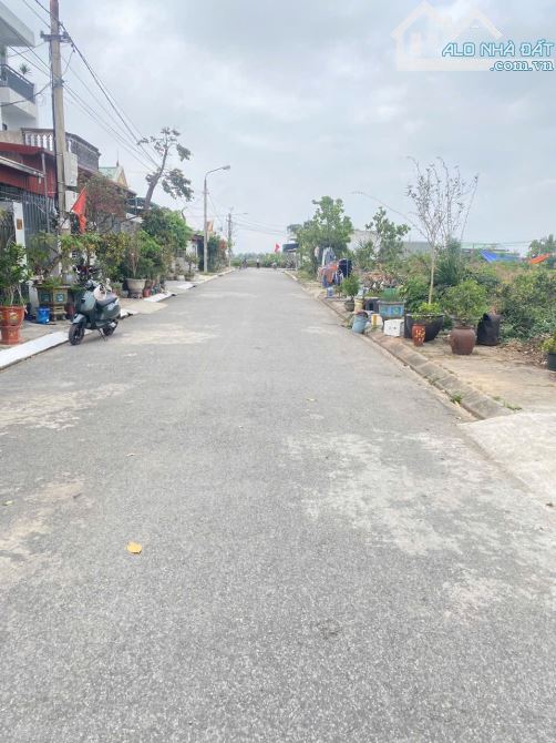 Bán đất Mặt Đường 12m Tân Thành Dương Kinh Hải Phòng - 2