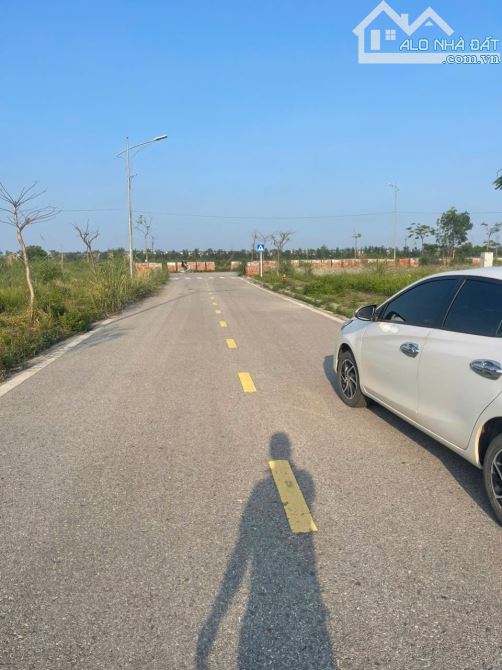 Chỉ 3,xx tỷ Lk13 CỰC HIẾM view biệt thự Áp Tràn Thuỷ Nguyên Hải Phòng  - Diện tích :60m² , - 2