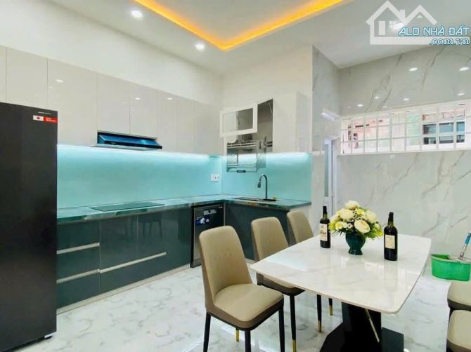 Siêu phẩm nhà 2.4 tỷ đường Hậu Giang, Quận 6, 75m2, sổ hồng riêng - 2