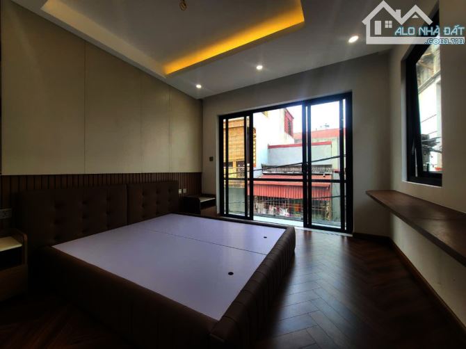 CHỦ BÁN GẤP NHÀ LÂM DU- BỒ ĐỀ  Ô TÔ VÀO -THÔNG Ô TÔ TRÁNH KINH DOANH  61M CHỈ 15,05 TỶ - 2