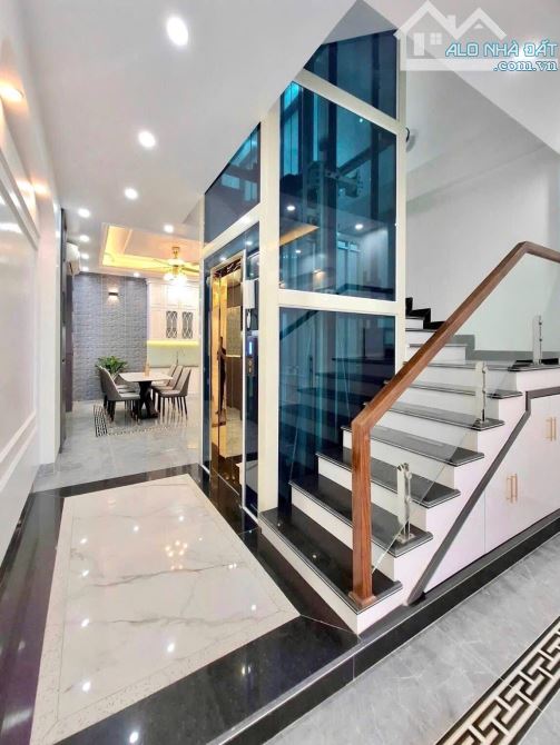 NHÀ CẦU DIỄN - 37M2 - 5 TẦNG - NGÕ THÔNG - PHÂN LÔ - KINH DOANH - CHỈ 5 TỶ 5 - 2