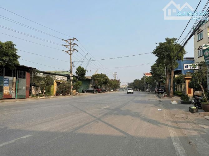 Bán lô đất  mặt đường Hùng Vương, Quán Toan, giá chỉ 4,x tỷ - 2