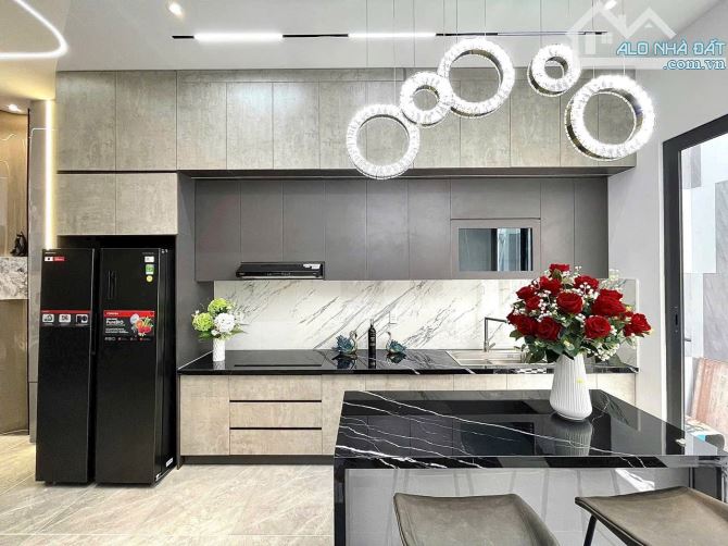 BANK PHÁT MÃI nhà 42.8m2,hẻm 1/Hậu Giang-Q6,SHR,xây 2tầng-3pn cho thuê 17tr chỉ 1TỶ599 - 2