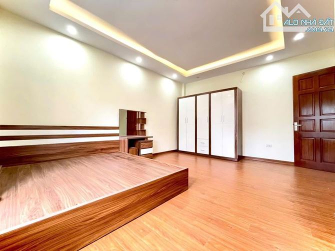 CẦN BÁN GẤP, LA KHÊ 35M×4 TẦNG, LÔ GÓC, FULL ĐỒ, NHÀ MỚI. - 2