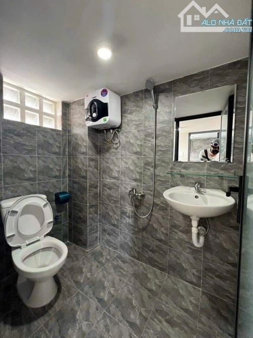 Chính chủ bán nhanh căn nhà 6 tầng 12 phòng đang cho thuê full - 2