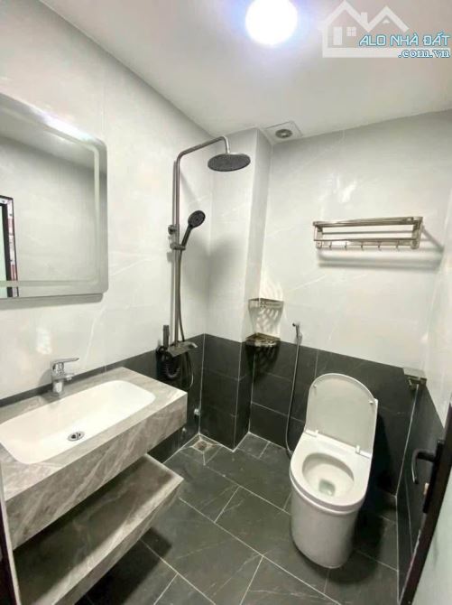 Bán nhà Ngô Quyền, 5 tầng đẹp, 45m², 4 ngủ, giá KHÔNG TƯỞNG - 2