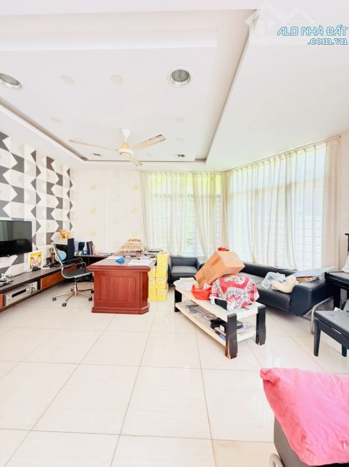 🏡💥BIỆT THỰ THIẾT KẾ SIÊU THOÁNG💥PHAN ĐĂNG LƯU- P.15 PHÚ NHUẬN - 95M2 - 4 TẦNG- CHỈ 11.x - 2