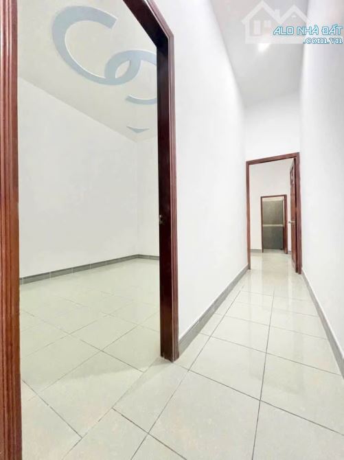 ✨ Dòng Tiền Cao! Bán nhà CMT8, 60m² 8PN (3.5 tầng) - Dòng tiền cho thuê 360 triệu/năm - 2