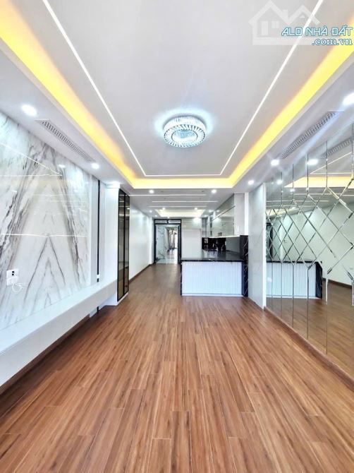 BÁN NHÀ PHÂN LÔ MAI ĐỘNG – VỊ TRÍ HIẾM – 2 VỈA HÈ – GARA Ô TÔ – KINH DOANH ĐỈNH - 18 TỶ - 2