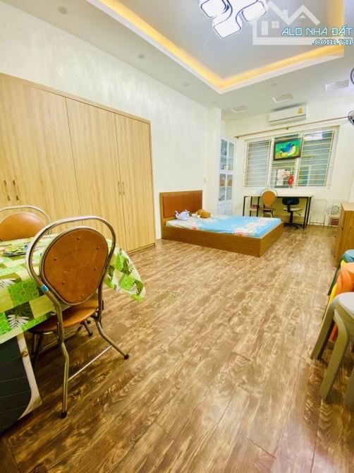 Bán Nhà Kim Ngưu Trung Tâm Hai Bà Trưng Ở Siêu Sướng,Yên Tĩnh,40m2,7tỷ499 - 2