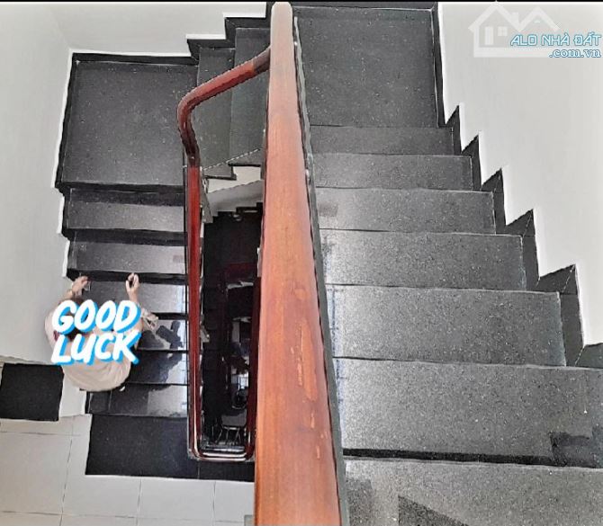 Bán nhà Phạm Văn Chí hẻm 4,5m thông, 4 tầng rất mới ( 4,3 X 21 ) nở hậu 11m hoàn công đủ. - 2