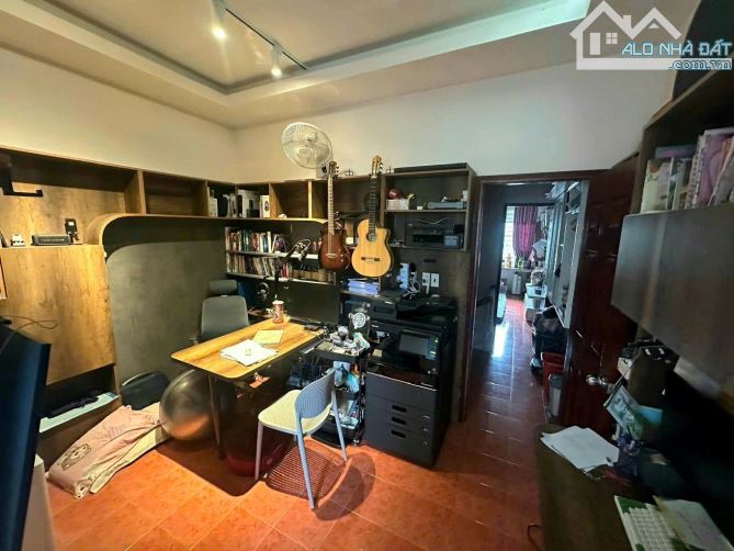 Bán nhà Bình Thạnh – Gần chợ Bà Chiểu – Sổ vuông A4 – 52m2 (4m *13m) – 6 tỷ hơn TL - 2