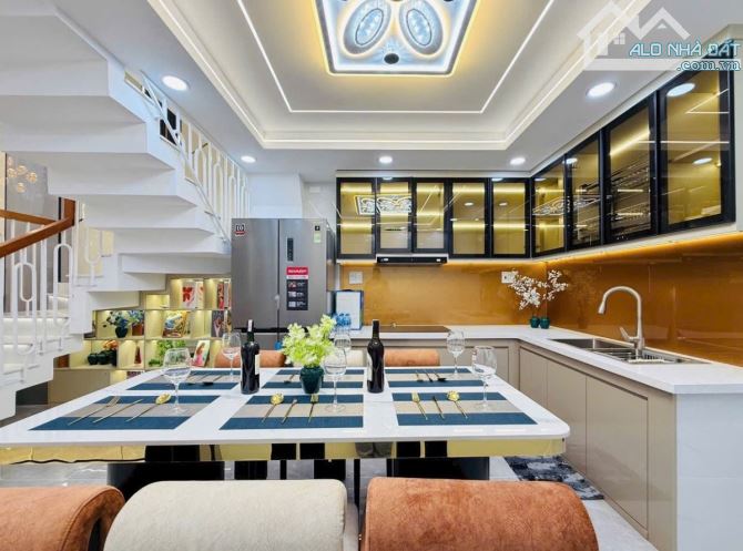 Bán nhà đẹp ,mới cứng 100 % HXH 6m đường Phạm Văn Chiêu - 2