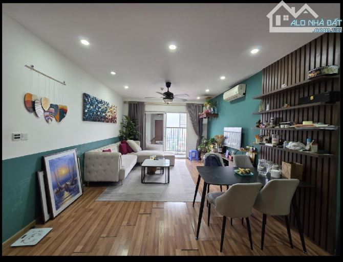 Cực phẩm chung cư 89 Phùng Hưng, Hà Đông 75m2, 2 ngủ, 2 wc, 2 ban công Toà nhà có 4 hầm - 2