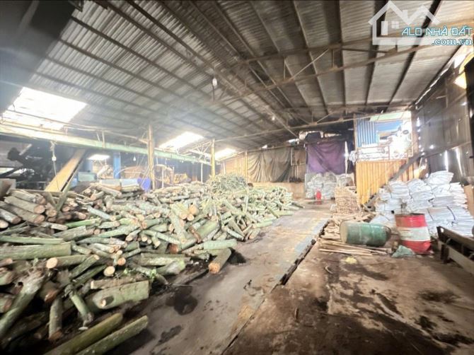 Bán nhà xưởng 2500m2 đường xe cont tại Tân Hòa, Biên Hòa, giá 30 tỷ. - 2