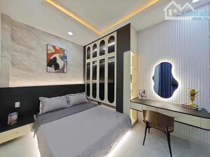 65M2☘️BÁN GÂP MẶT TIỀN 5 TẦNG, HUỲNH THỊ HAI,TCH,Q.12, GIÁ 7.x TỶ - 2