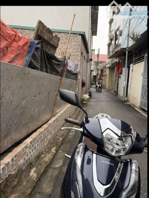 56 M2/ 6.3 Tỷ/ 6 M Tiền/ Kiên Thành .TT Trâu Quỳ. Ô tô thông - 2