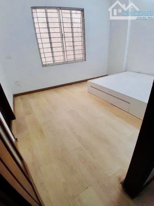 BÁN NHÀ TÂY SƠN. ĐỐNG ĐA. 20M RA Ô TÔ.  DÂN XÂY. 3 THOÁNG. FULL NỘI THẤT. AN SINH ĐỈNH. - 2