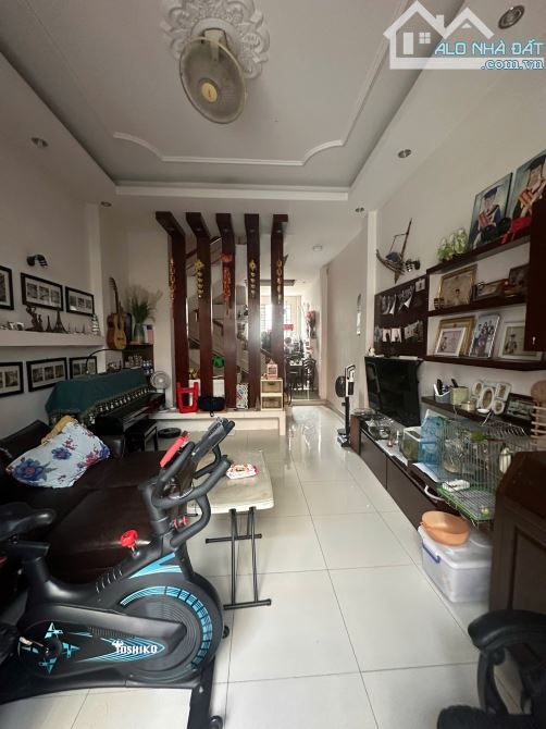 Bán đất tặng kèm nhà 2 tầng HXH Bùi Đình Túy P24, DTSD 100m2, 6.8 tỷ - 2