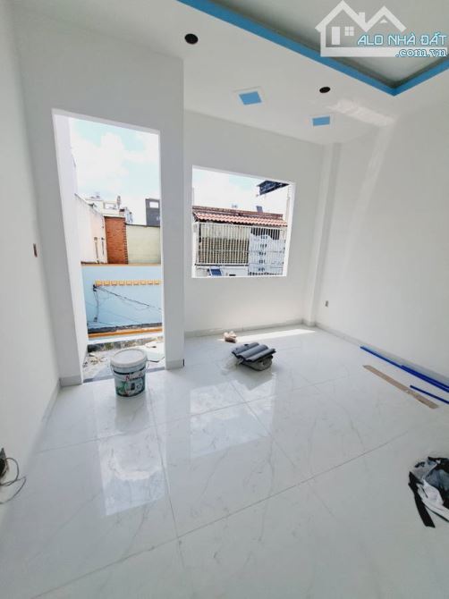 BÁN NHÀ LÊ ĐÌNH CẨN - TÂN TẠO - GẦN KHU TÊN LỬA - NHÀ MỚI 100% - 3 TẦNG - HẺM XE TẢI- 56M2 - 2