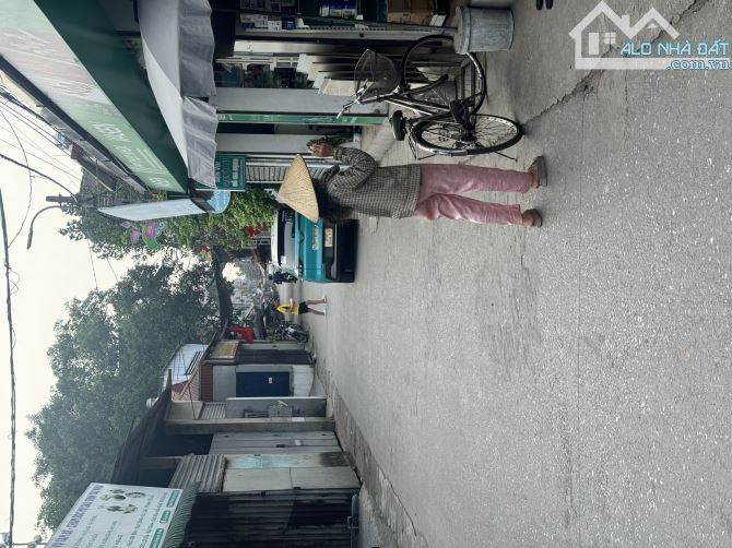 ĐẤT ĐẸP - VUÔNG VẮN - THÔNG SỐ VÀNG TRONG LÀNG BĐS - ĐƯỜNG THÔNG OTO VÀO ĐẤT - GẦN TRƯỜNG - 2
