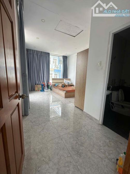 Bán căn góc hẻm xe tải Dương Bá Trạc Phường 1 Quận 8. Nhà đẹp kết cấu sẵn 3 mặt tiền, gần - 2