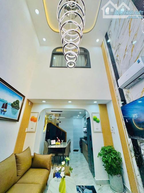 Duy nhất nhà đường Thiên Phước, Quận Tân Bình  / 48m2 / 2 tỷ 639 triệu / sổ hồng riêng - 2