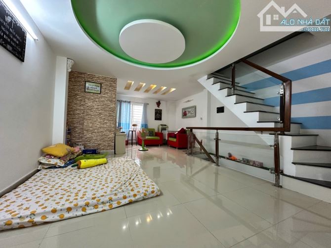💥 NHÀ 4 TẦNG MẶT TIỀN NGUYỄN VĂN SIÊU ,GẦN CẦU RỒNG , KHAI THÁC DÒNG TIỀN ỔN ĐỊNH 💥💥 - 2
