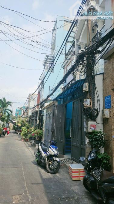BÁN NHÀ TÂN BÌNH HẺM 687 LẠC LONG QUÂN ÔTÔ ĐỖ CỬA 2 TẦNG 57M2 GIÁ 7,5 TỶ TL - 2