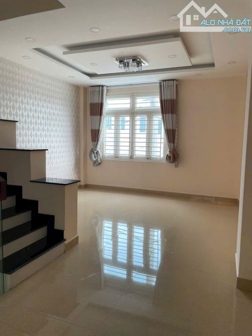 Nhà 4 tầng 56m2 hẻm 520 Quốc Lộ 13 50m Hiệp Bình Phước Tp Thủ Đức - 2