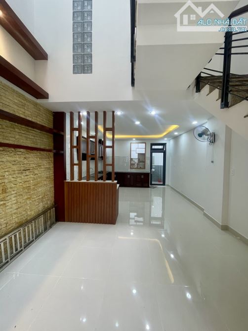 TÂN KỲ TÂN QUÝ - NGAY AEON QUẬN TÂN PHÚ- NHÀ MỚI 80M2 - 3 TẦNG - 2