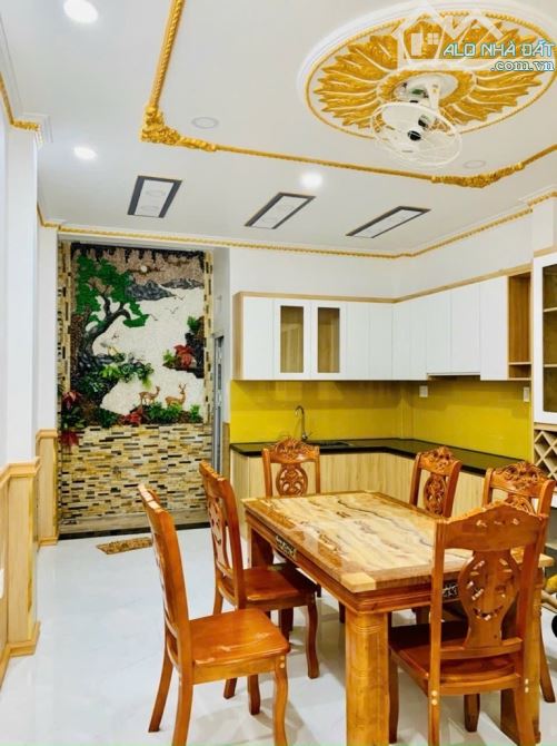 9.2 Tỷ- Nhà Tân Sơn Nhì- Nguyễn Quý Anh- DT 4x14mx3 tầng- đường oto 8m- thuận tiện KD - 2