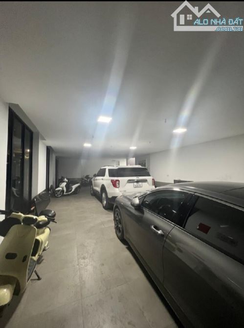 52.5 Tỷ/156 M2/ 6 Tầng/8 M tiền/ Gara Ô tô/ Hoàng Mai/ Đại Đồng - 2