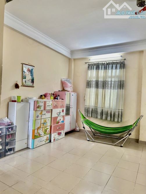 Nhà 3 tầng Ngang 6m Mặt tiền KDC Bình Hưng - 2