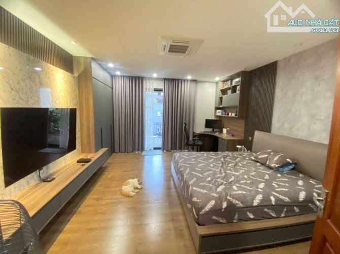 đầu phố NGỌC THỤY xát đường HÔNG TIẾN - 110m  mặt tiền 5.2m - ô tô tránh thông  chỉ 16tỷ2. - 2