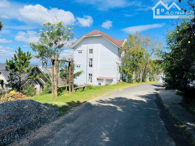 Siêu hiếm.giảm giá mạnh chỉ còn 16.5 tỷ cho lô đất nằm trong khu vip nhất Đà Lạt - 2