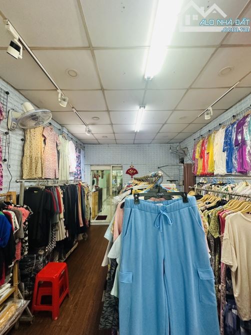 Mặt tiền KD hẻm số 7 Thành Thái đối diện CC Rivera Park. 80m2. 2 tầng. 1 đời chủ. Chỉ 17đ. - 2
