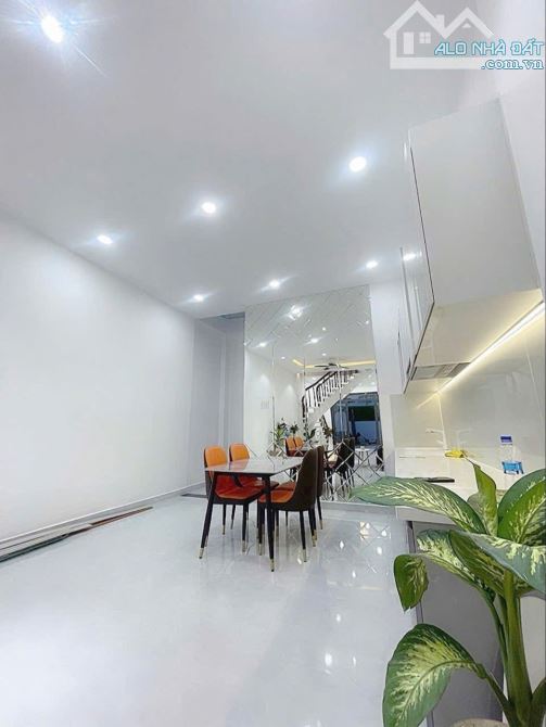 NHÀ MỚI TINH, PHƯỚC LONG A, Q9 SÁT GA METRO - 91m2 ( 4.2x21.5 ), 3PN, CHỈ HƠN 5 TỶ TL - 2