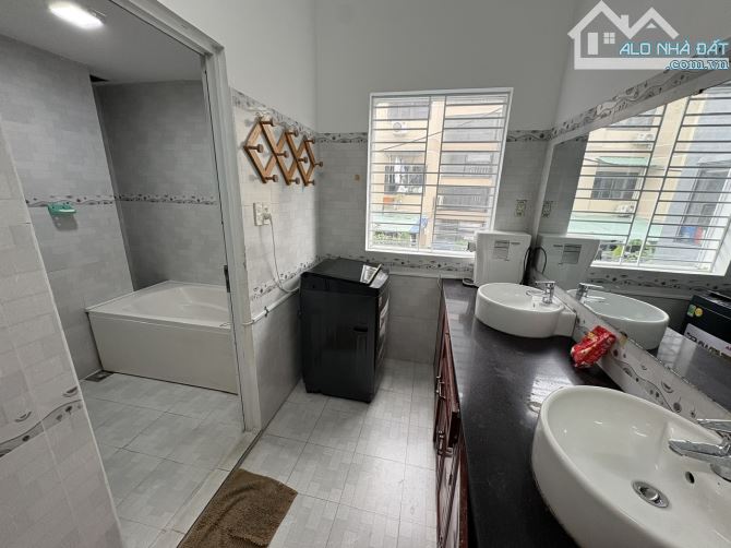 SIÊU PHẨM MẶT TIỀN – GẦN BIỂN PHẠM VĂN ĐỒNG – NHÀ ĐẸP KHU VIP SƠN TRÀ - 3