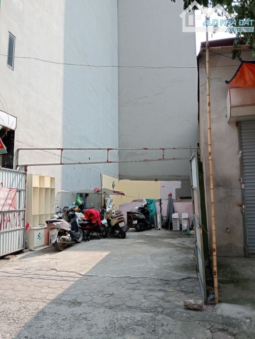 Đất Ngô Quyền, Quang Trung, Hà Đông - Lô góc - Phân lô - Sát KĐT Văn Khê - Dt47m2, MT6m - 2
