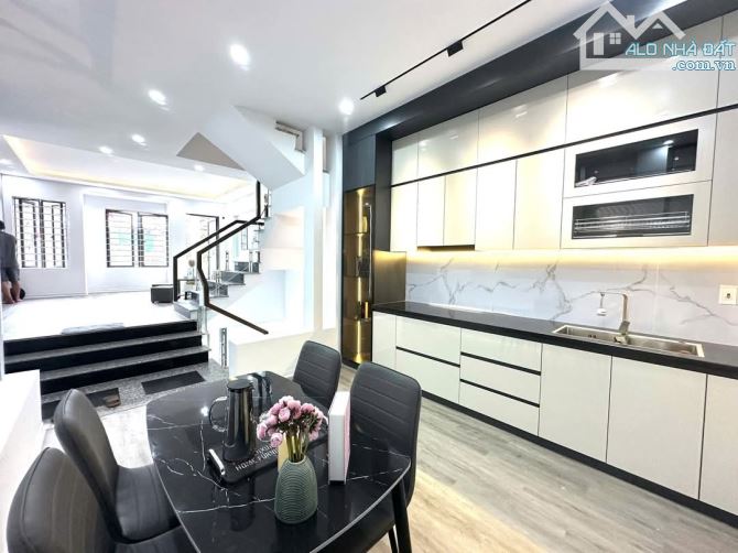 Bán nhà tại Nam Phát , Đằng Giang , Ngô Quyền Giá  : 5 ty 750 - 3
