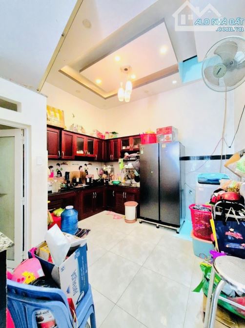 Giá Quá Rẻ Cho Căn Nhà 3 Tầng 4pn Sh. Riêng Chỉ Nhỉn 4 tỉ - 3