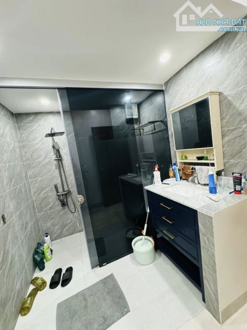 Bán nhà gần phố Nguyễn Văn Huyên, Cầu Giấy, 5m ô tô, ngõ thông, kinh doanh, 10 tỷ - 3