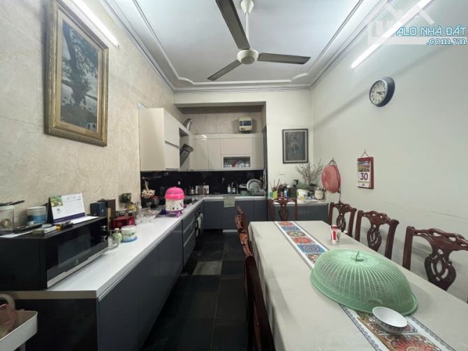 MẶT PHỐ YÊN PHỤ - HỒ TÂY – TÂY HỒ - 75 M2 – 4 TẦNG – MẶT TIỀN 4 M -GIÁ 31.8 TỶ. - 3