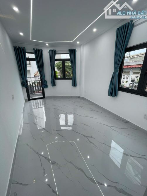 SIÊU PHẨM LÔ GÓC 2 MẶT TIỀN 4 TẦNG XE HƠI VÀO TẬN NHÀ GIÁ 5.TỈ 1 - 3