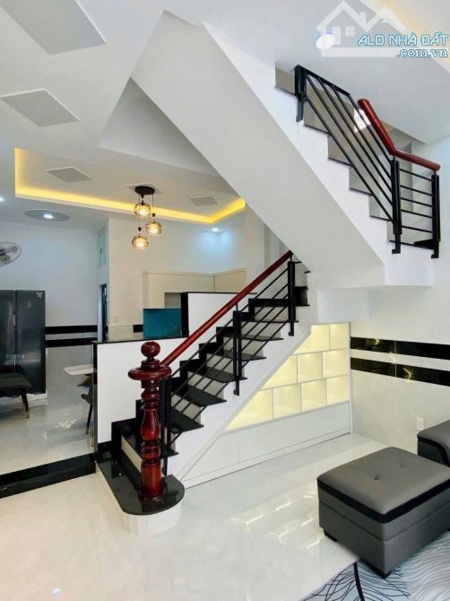 BÁN NHÀ 63M2 TẶNG NỘI THẤT NGAY NGUYỄN VĂN CÔNG, GÒ VẤP. GIÁ 5 TỶ 260TR, SỔ RIÊNG - 3